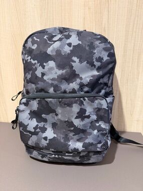 lululemon athletica Gray Camo Backpack